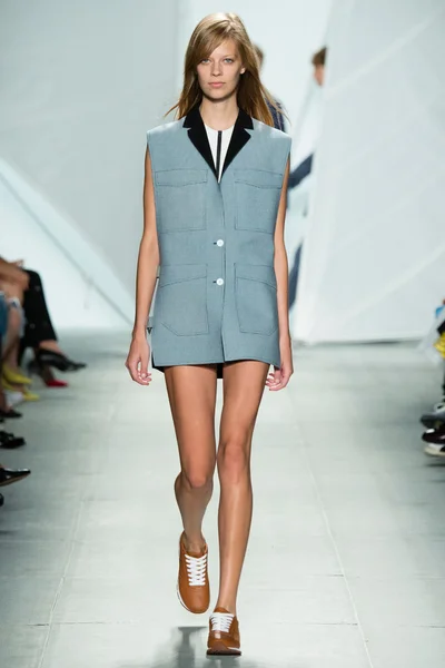 Look 5